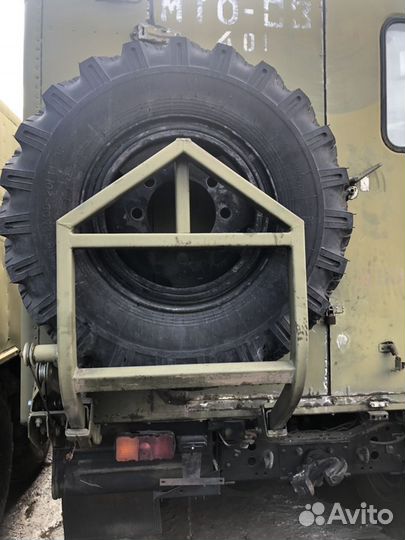 Крепление для запаски на ЗИЛ 131