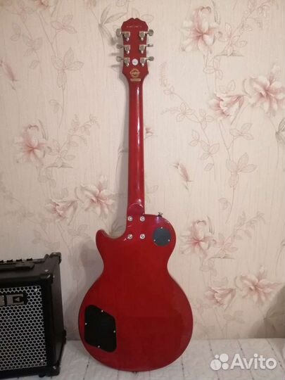 Электрогитара