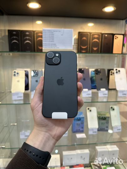 iPhone 15, 256 ГБ