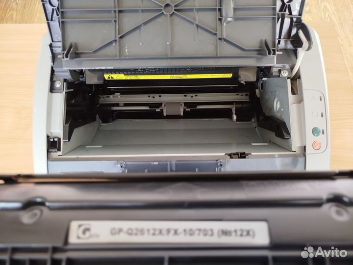 Принтер HP LaserJet 1015