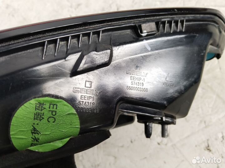 Фонарь задний правый внутренний Geely Coolray