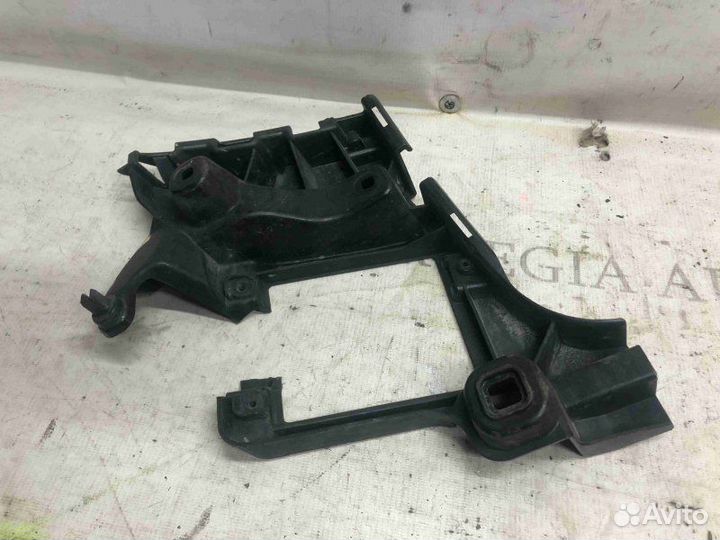 Крепление бампера Audi A6 C7 (4G) 2012