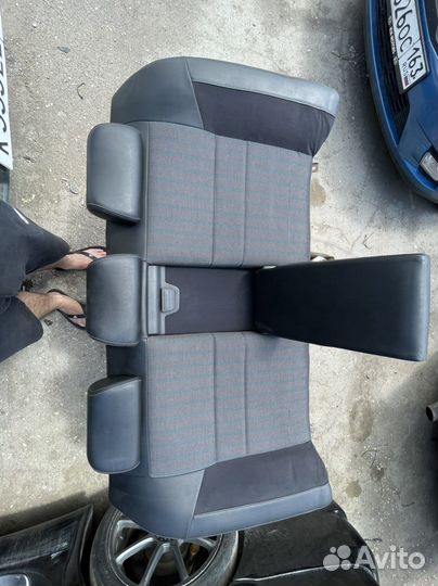 Салон momo в сборе Subaru Legacy be