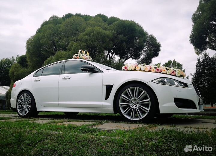 Свадебные украшения на автомобили