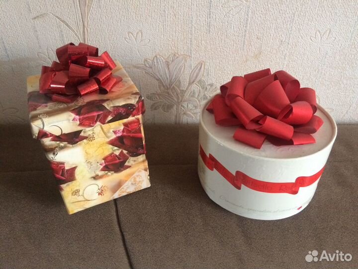 Подарочные коробки