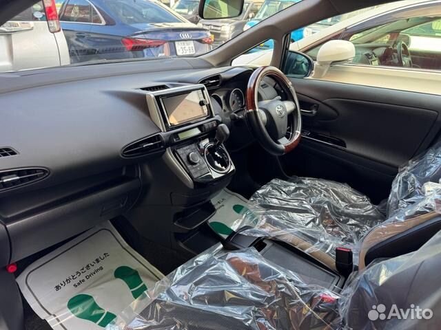 Toyota Wish 1.8 CVT, 2017, 48 800 км