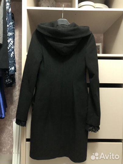Пальто демисезонное с капюшоном хs