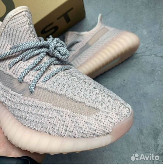 Кроссовки adidas yeezy boost 350 женские