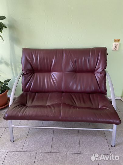 Диванчик офисный бу