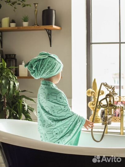 Полотенца детские новые с браком банные