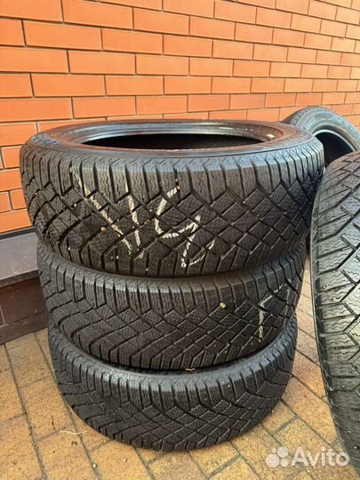 Continental ContiVikingContact 7 225/55 R19 T