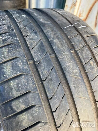 Pirelli P Zero PZ4 305/30 R20