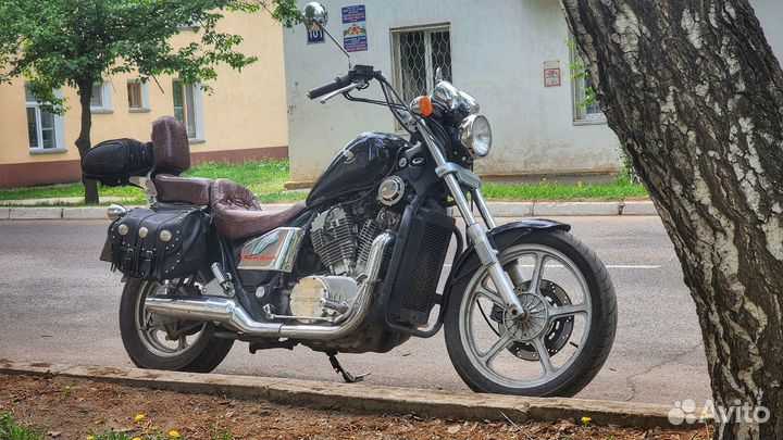 Honda Shadow 750