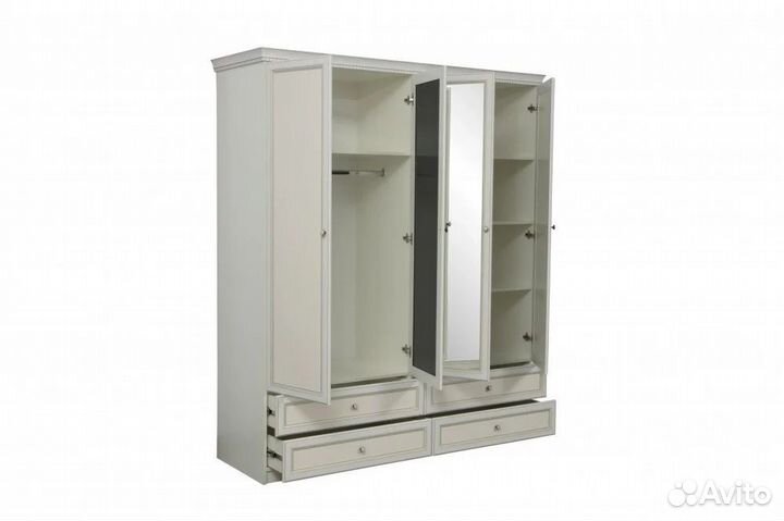 Шифоньер в отличном почти новом состоянии