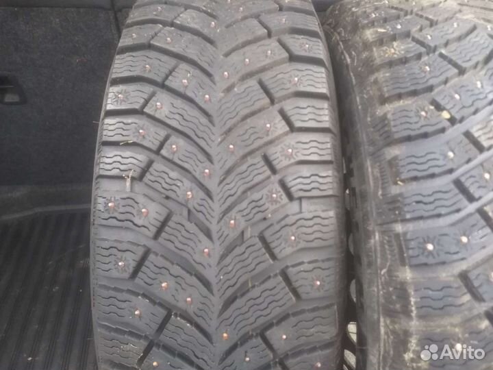 Michelin X-Ice North 4 195/65 R15
