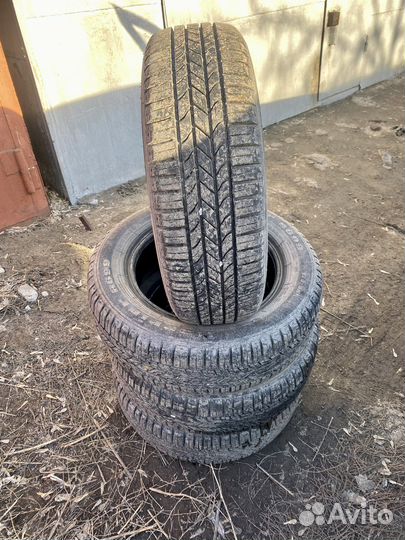 Warrior R29 175/65 R14 82T