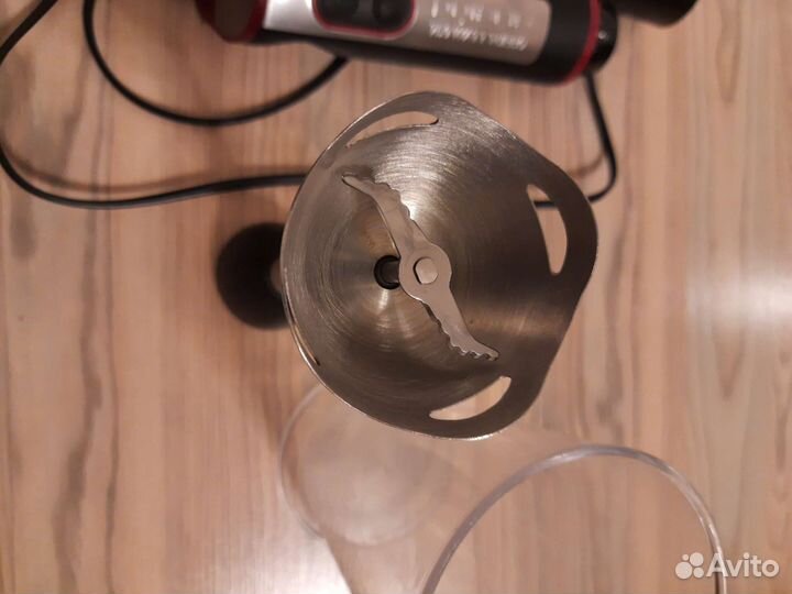 Б/у погружной блендер Polaris PHB 0750