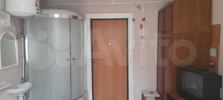 Комната 13 м² в 1-к., 1/2 эт.