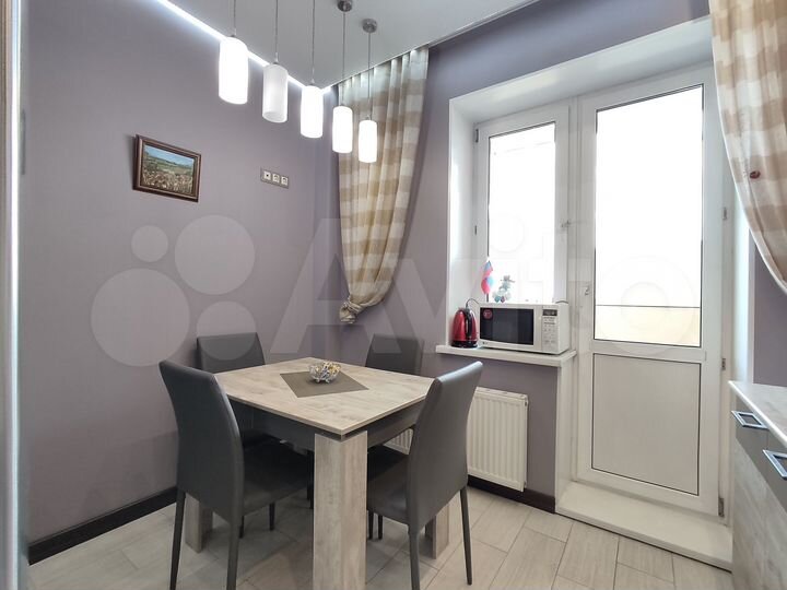 1-к. квартира, 35 м², 8/17 эт.