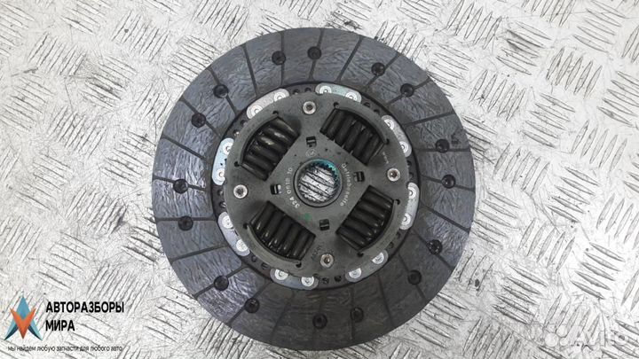 Маховик Volkswagen Amarok 2012