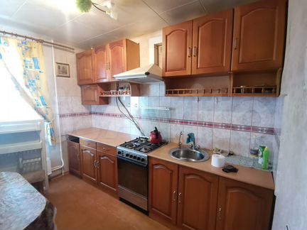 2-к. квартира, 54 м², 1/9 эт.