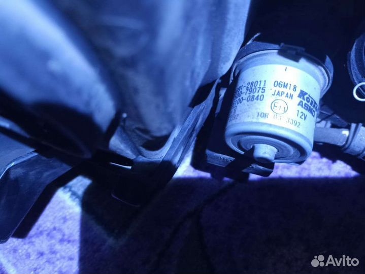 Lexus lx 570 фара левая