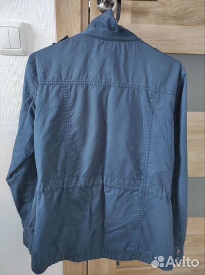 Куртка ветровка женская 40 42 размер