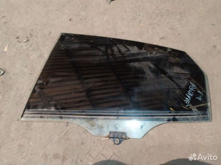 Стекло задней левой двери Hyundai Elantra hd