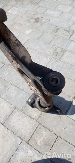 Передний нижний рычаг подвески mazda cx-5