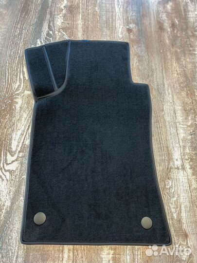 Полики на mercedes 211