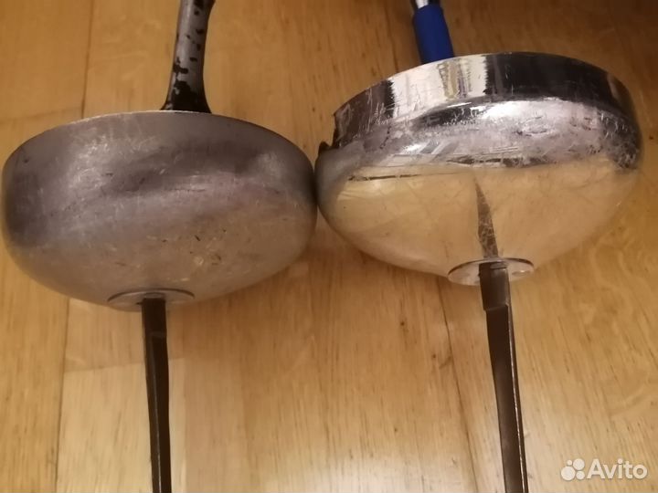 Экипировка для фехтования, шпага