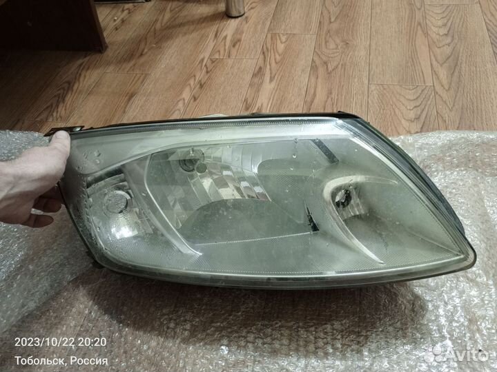 Фара лада гранта
