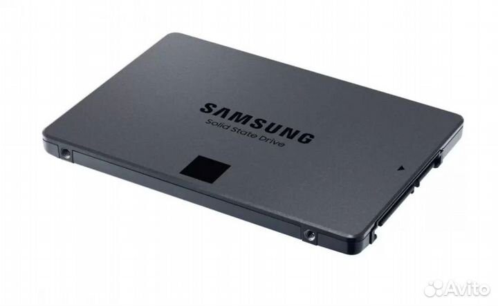 Внутренний SSD накопитель Samsung QVO 870 на 1 тб