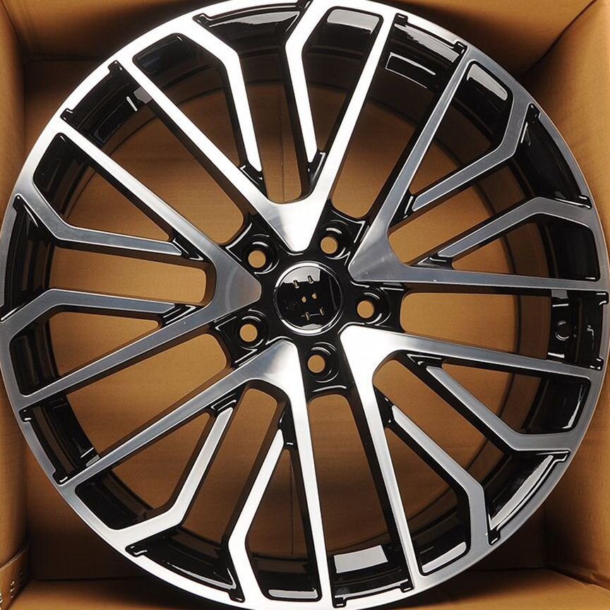 Литые диски Audi 9×R21 5×112