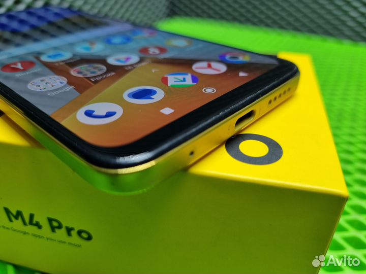 Смартфон poco M4 Pro 4G 8/256 гб как новый
