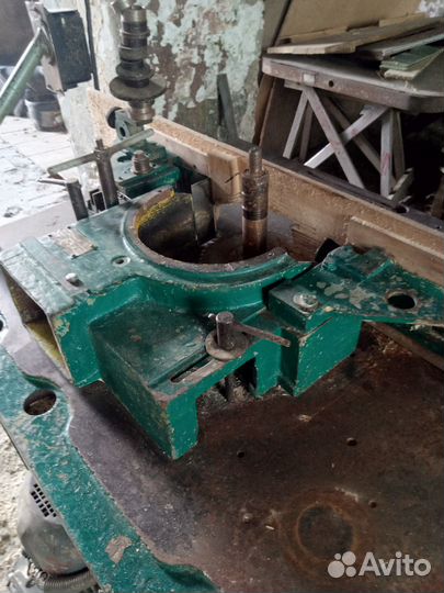 Фрезерный станок по дереву