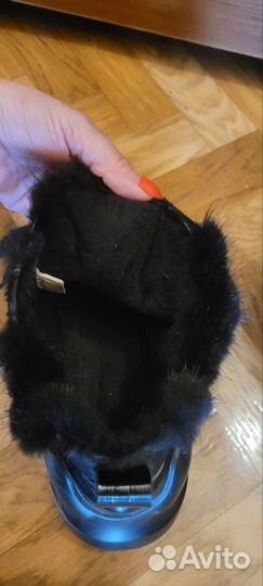 Кроссовки весна осень