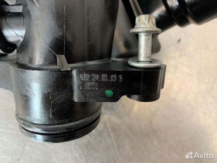 Термостат Mercedes E-Class W212 M274 2.0 turbo