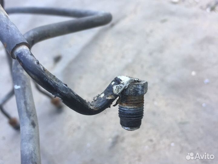 Трубка тормозная Kia Ceed 2 JD