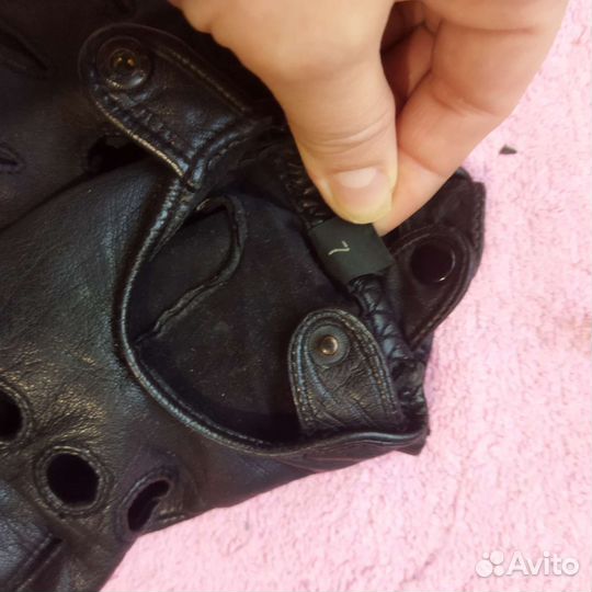 Перчатки без пальцев женские, кожаные