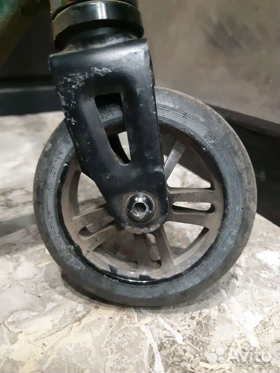 Колесо для трюкового самоката