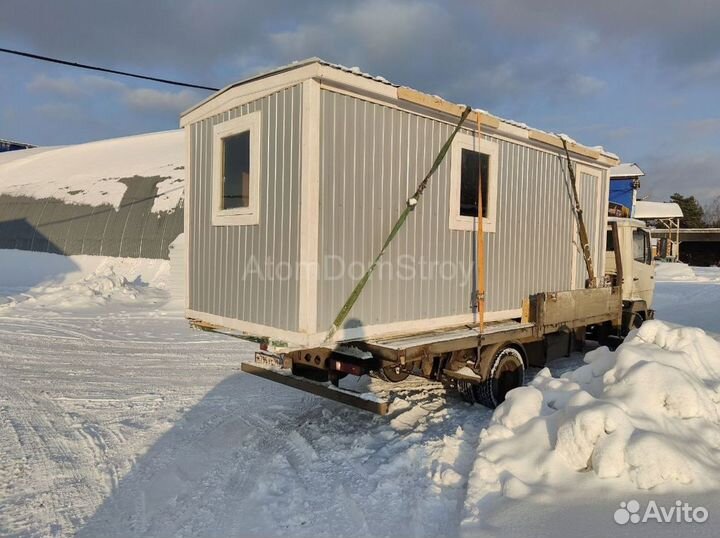 Вагончик с надежной крышей