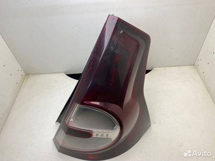 Фонарь задний правый Renault Sandero 1 2009-2014