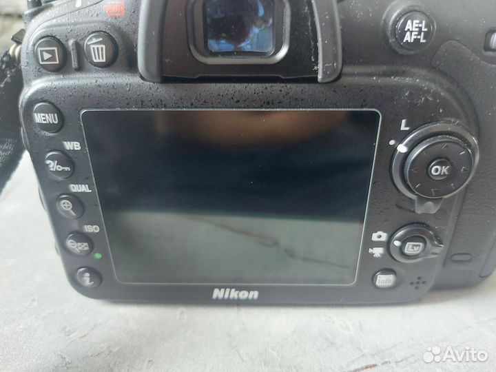 Зеркальный фотоаппарат Nikon d7100