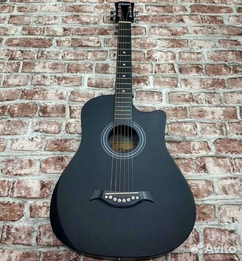 Гитара новая