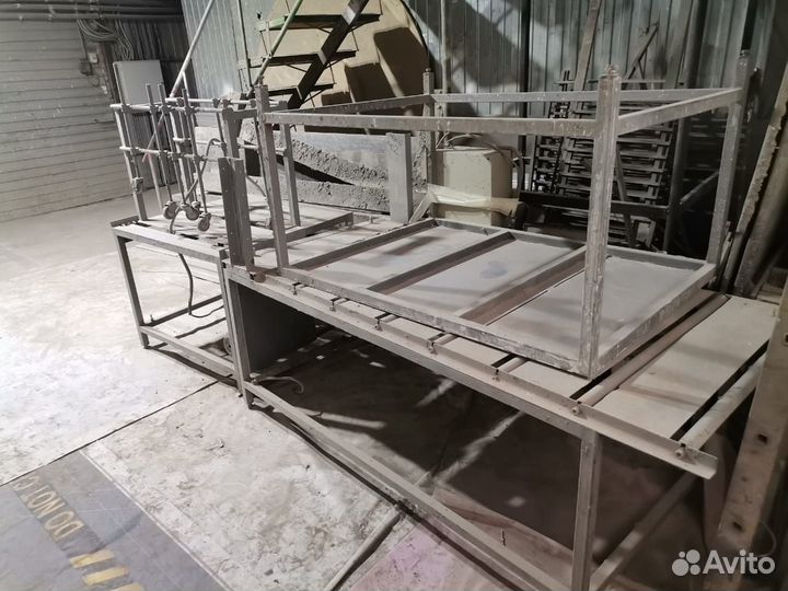 Станок для нанесения составов на пенопласт