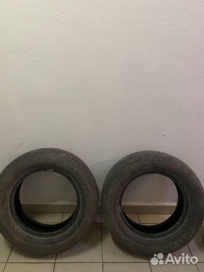 Yokohama AVS Sport V102 215/65 R16