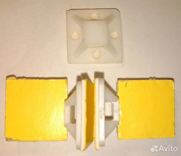 Поддержка проводов в системном блоке