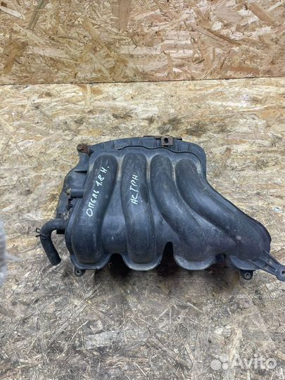 Коллектор впускной Opel Astra h z18xer