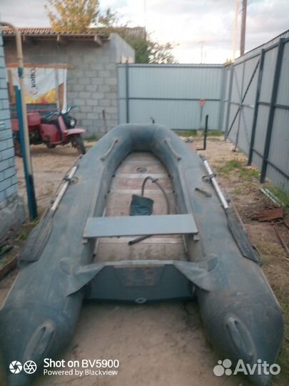 Лодка cayman N330 и мотор waterman 8